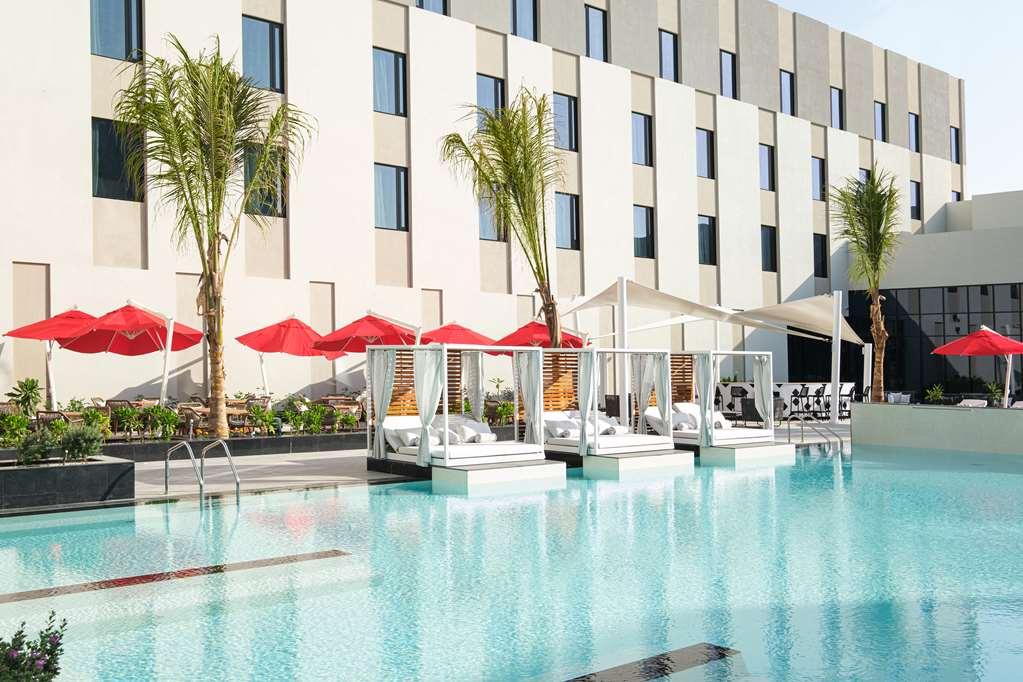 Hotel Avani Suites *